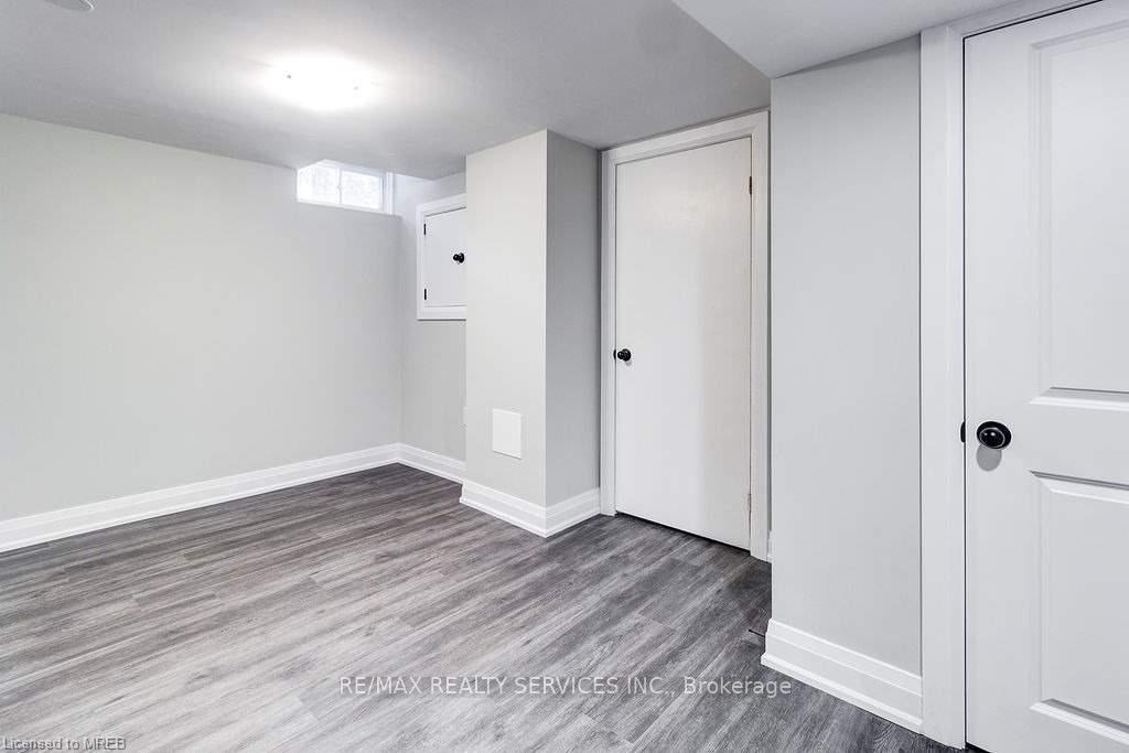 Photo 36 of 27 Novoco Drive, Hamilton, Gurnett — HOMEH