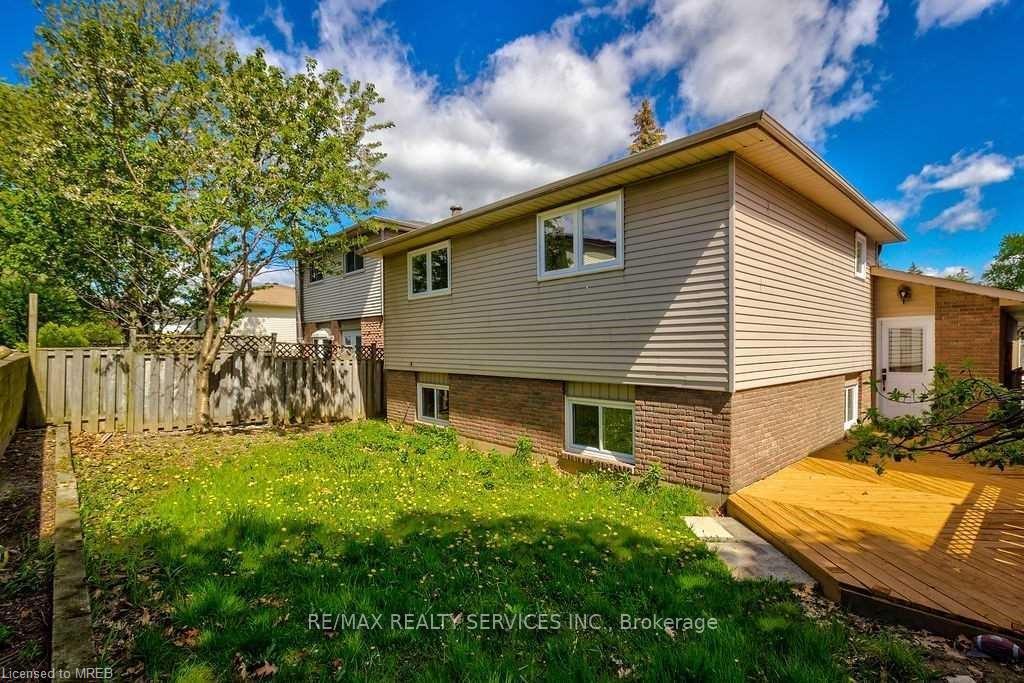Photo 37 of 27 Novoco Drive, Hamilton, Gurnett — HOMEH