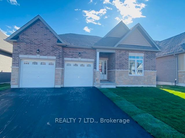 Front of 31 Hillcroft Way