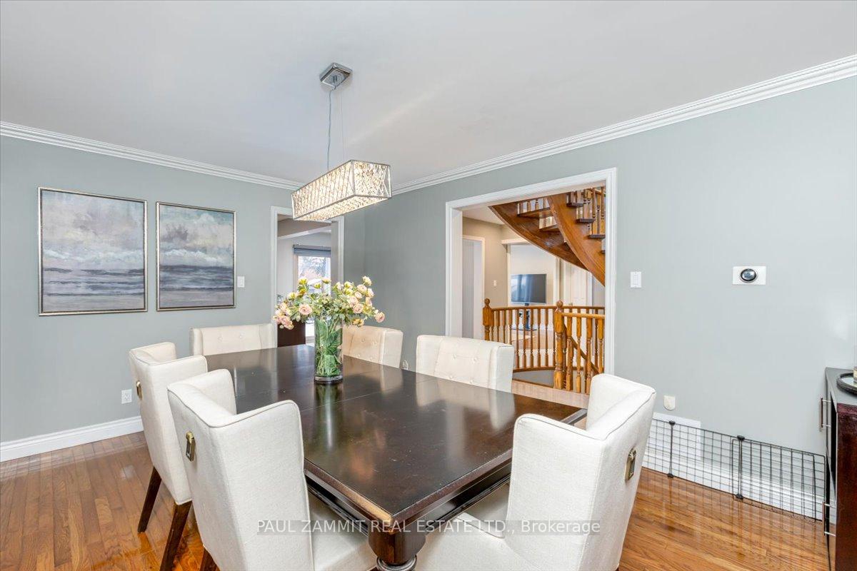 Photo 7 of 71 Morgan Avenue, Markham, Thornhill — HOMEH