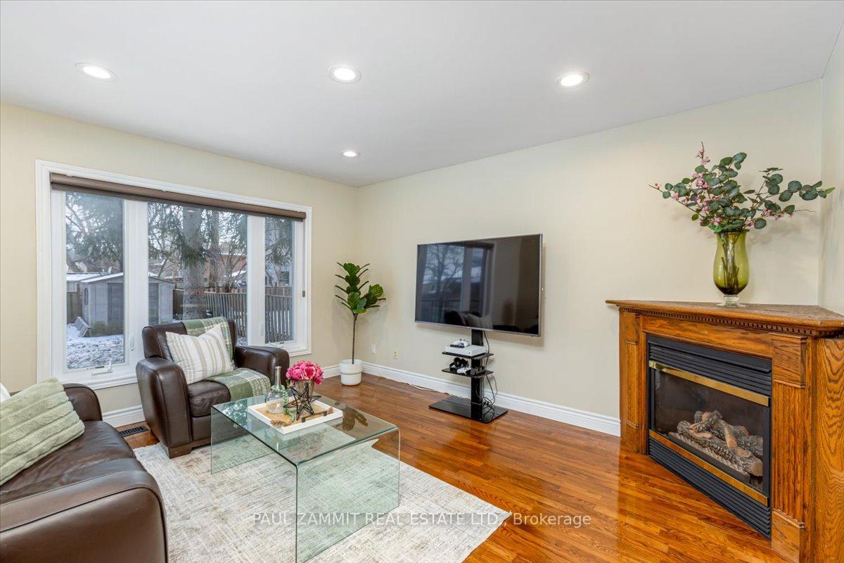 Photo 16 of 71 Morgan Avenue, Markham, Thornhill — HOMEH