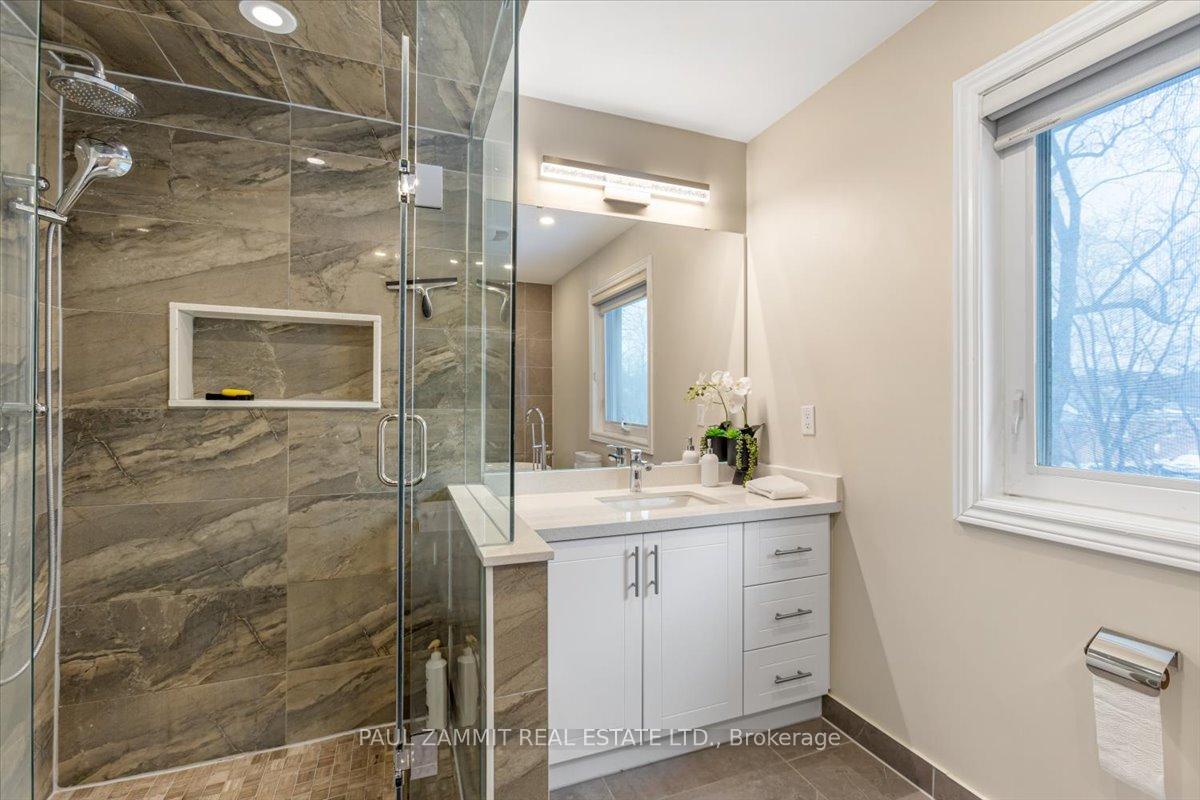 Photo 23 of 71 Morgan Avenue, Markham, Thornhill — HOMEH