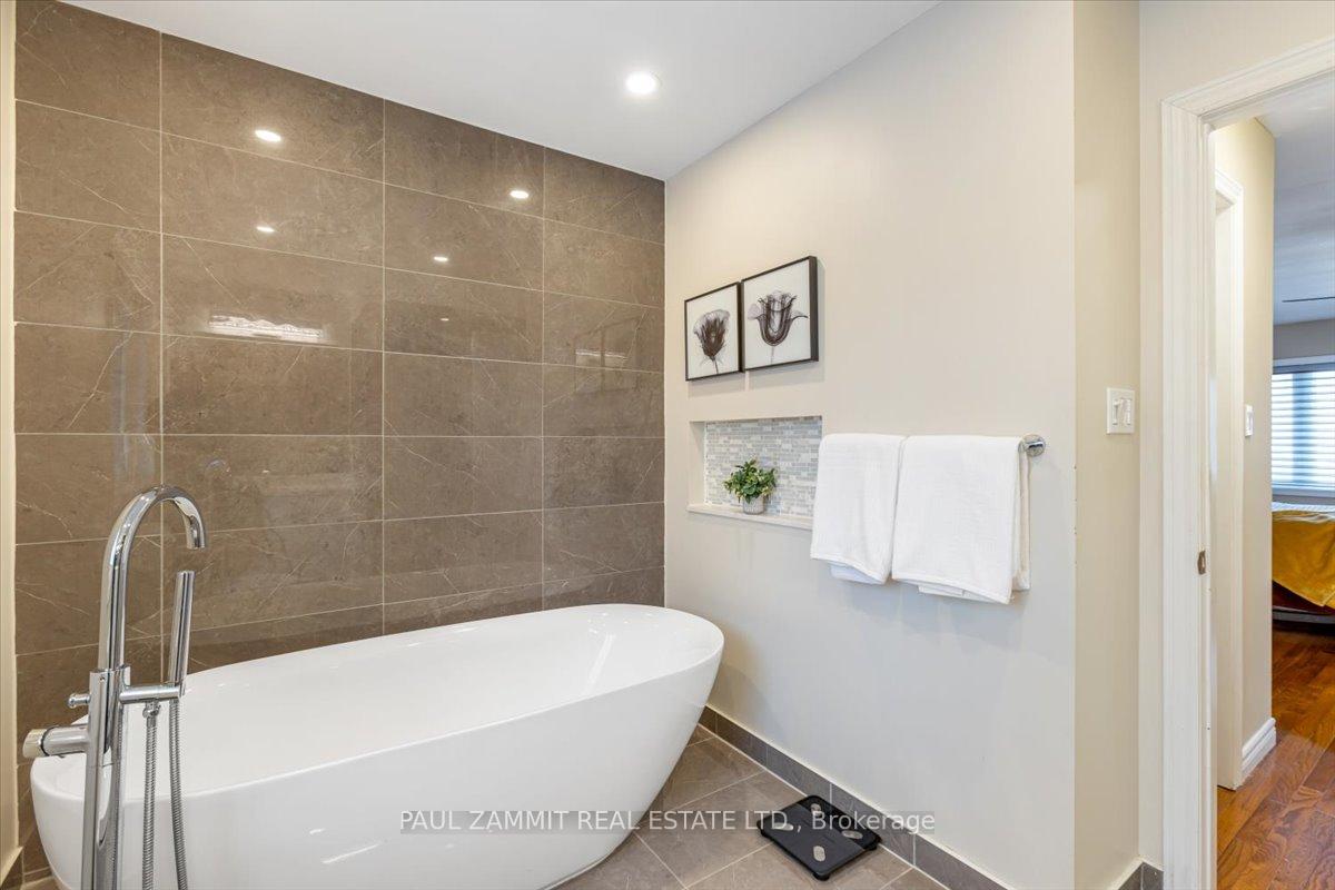 Photo 24 of 71 Morgan Avenue, Markham, Thornhill — HOMEH