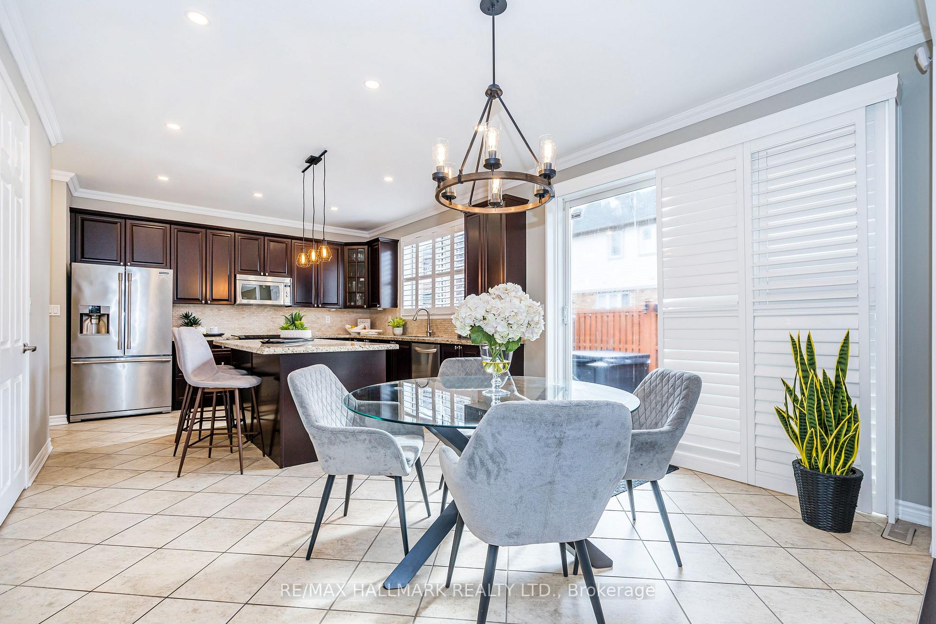 Photo 8 of 765 Boughton Crescent, Milton, Coates — HOMEH