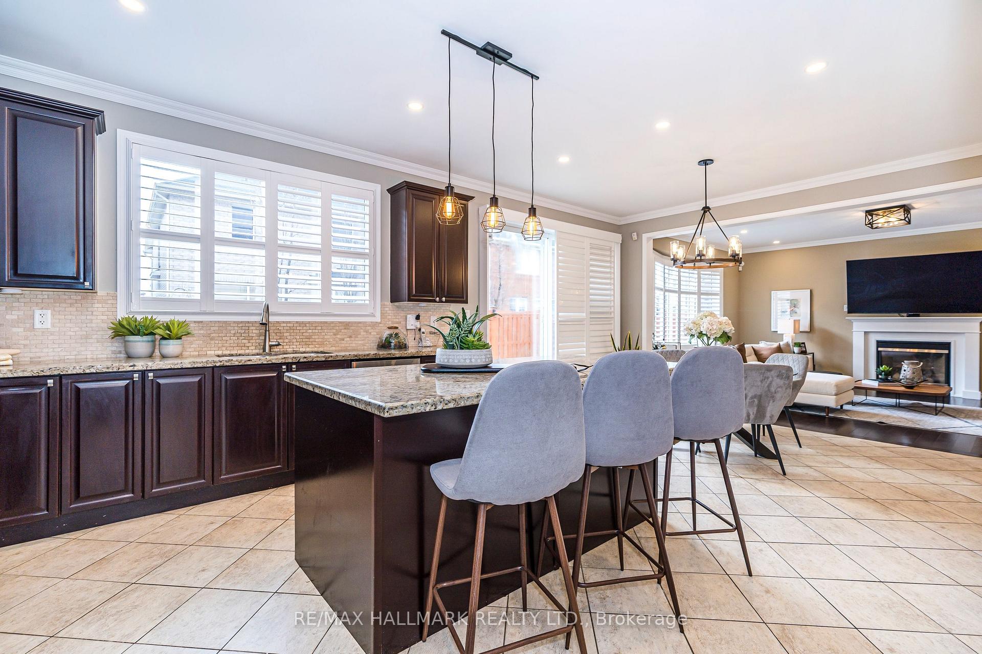 Photo 4 of 765 Boughton Crescent, Milton, Coates — HOMEH