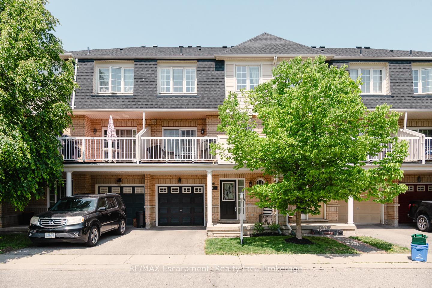 Photo 2 of Unit 11, 620 Ferguson Drive, Milton, Beaty — HOMEH