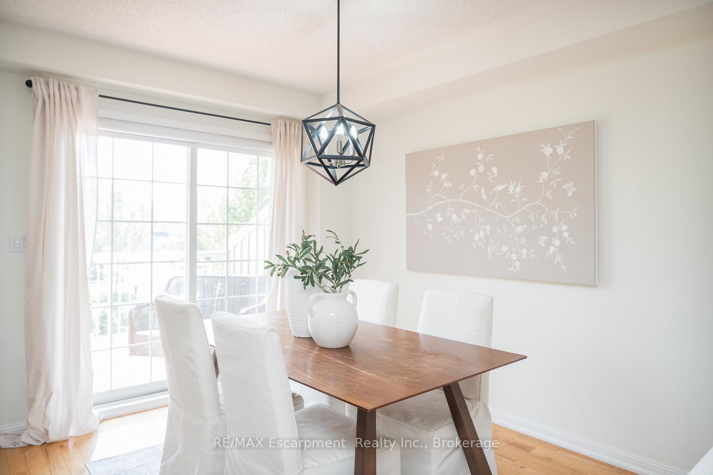 Photo 3 of Unit 11, 620 Ferguson Drive, Milton, Beaty — HOMEH