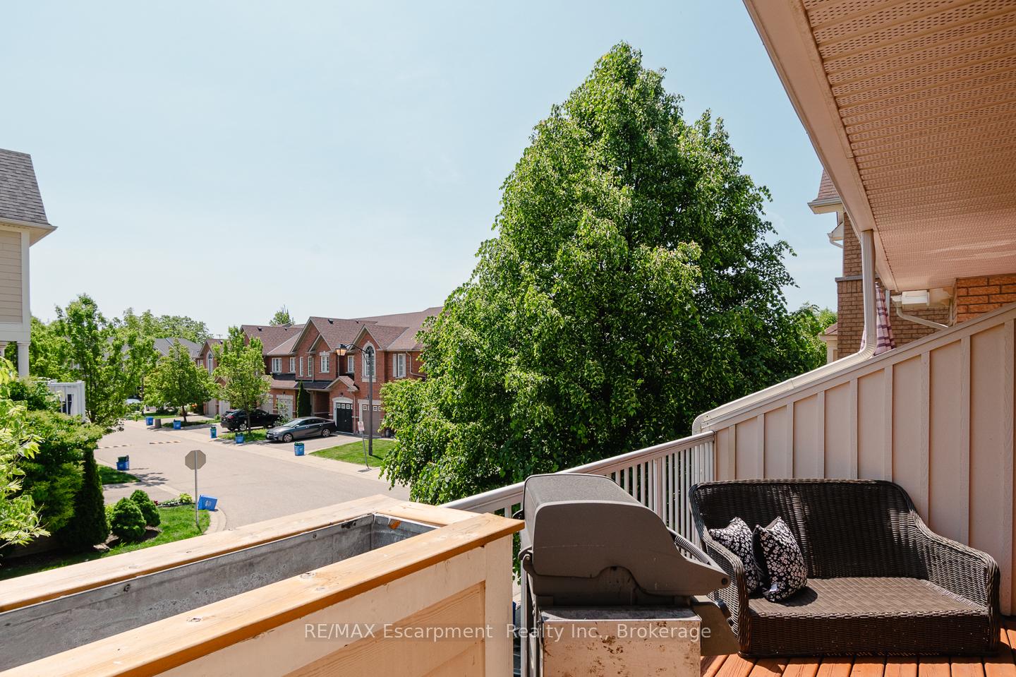 Photo 15 of Unit 11, 620 Ferguson Drive, Milton, Beaty — HOMEH