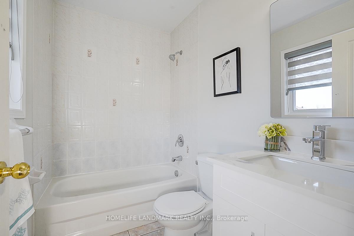 Photo 29 of 298 Harbord Street, Markham, Berczy — HOMEH