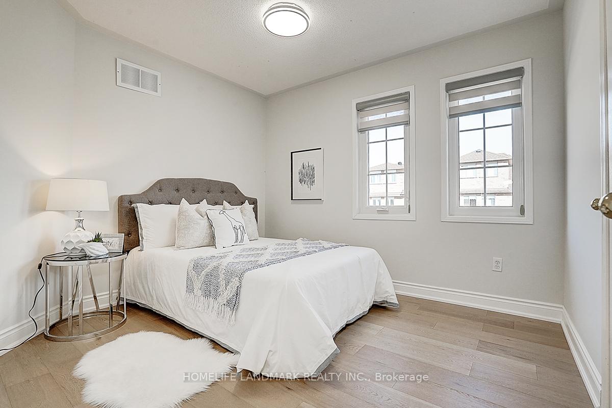 Photo 34 of 298 Harbord Street, Markham, Berczy — HOMEH