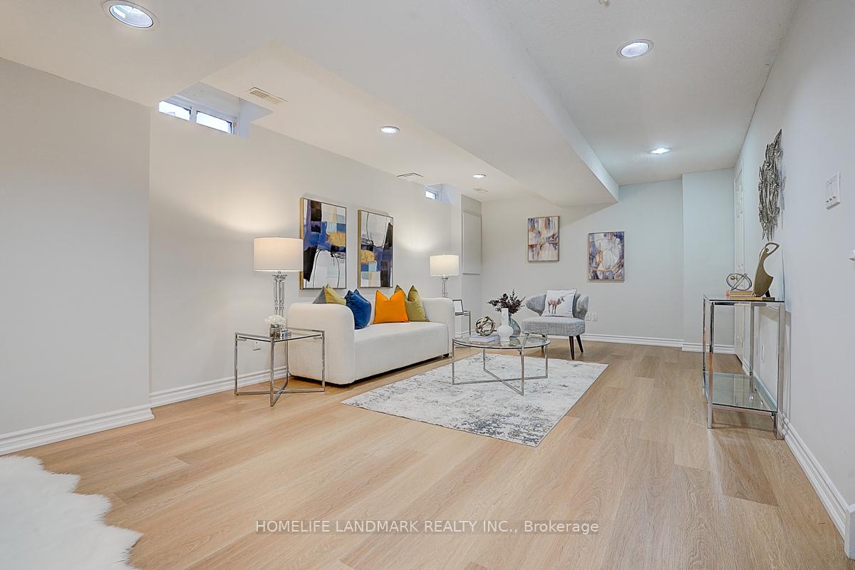 Photo 39 of 298 Harbord Street, Markham, Berczy — HOMEH