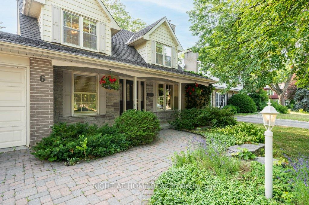 Photo 3 of 6 Almond Avenue, Markham, Grandview — HOMEH