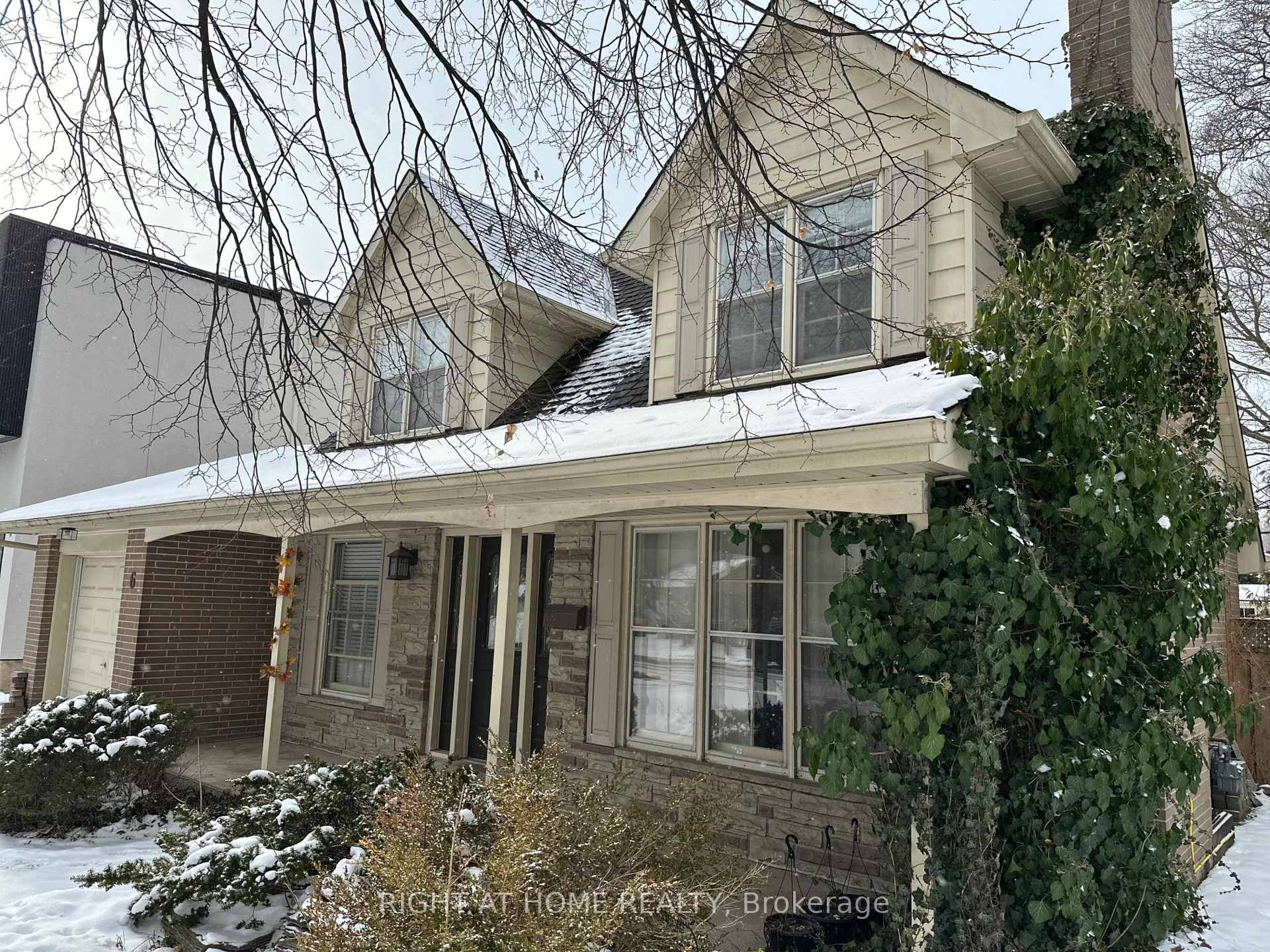 Photo 6 of 6 Almond Avenue, Markham, Grandview — HOMEH