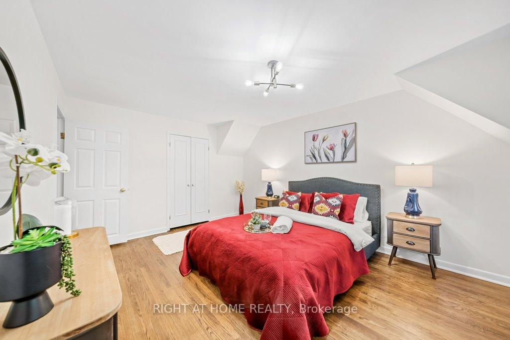 Photo 24 of 6 Almond Avenue, Markham, Grandview — HOMEH