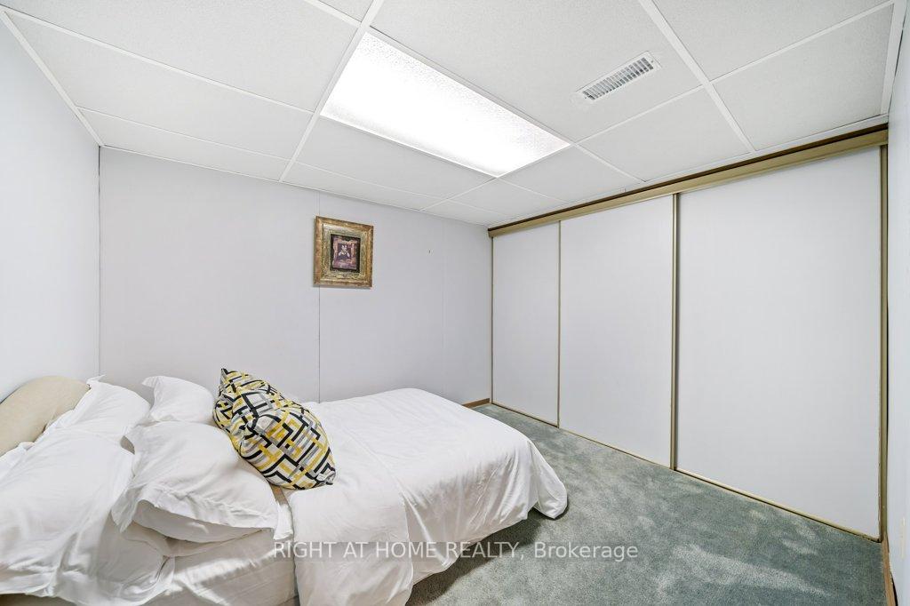 Photo 32 of 6 Almond Avenue, Markham, Grandview — HOMEH