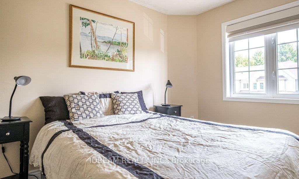 Photo 21 of 21 Lynch Crescent, Hamilton, Binbrook — HOMEH