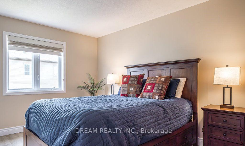 Photo 25 of 21 Lynch Crescent, Hamilton, Binbrook — HOMEH