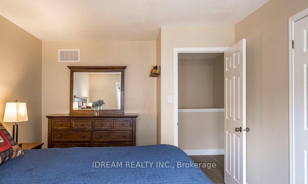 Photo 27 of 21 Lynch Crescent, Hamilton, Binbrook — HOMEH