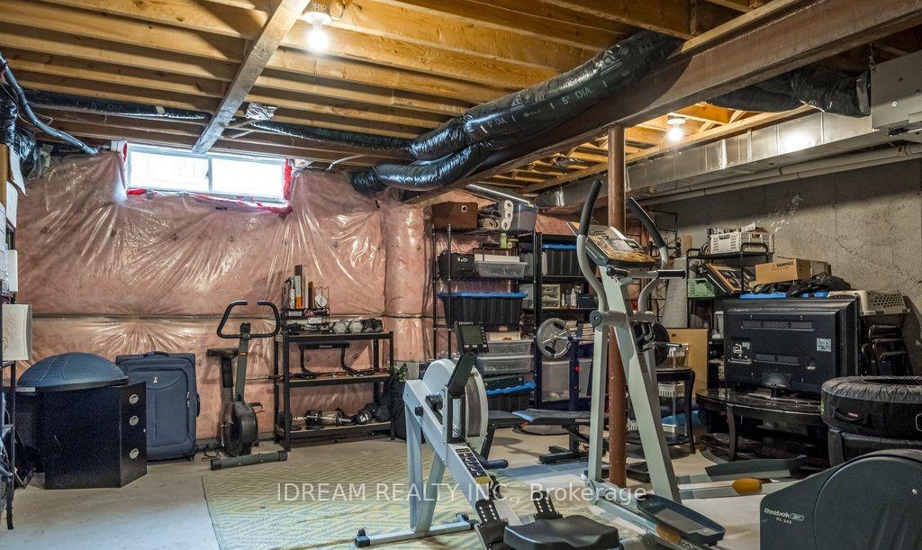 Photo 33 of 21 Lynch Crescent, Hamilton, Binbrook — HOMEH