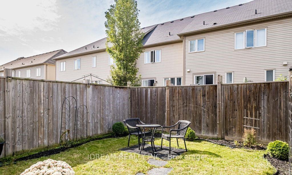 Photo 34 of 21 Lynch Crescent, Hamilton, Binbrook — HOMEH