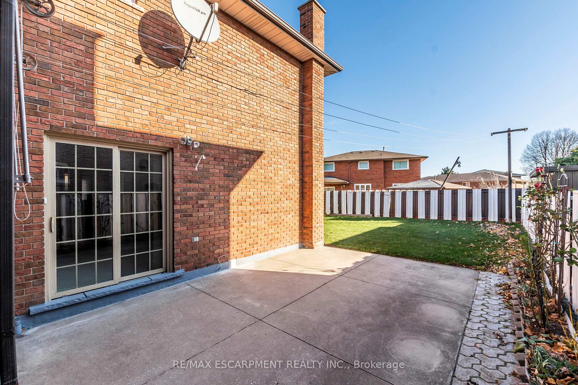 Photo 36 of Unit Upper, 62 Henley Drive, Hamilton, Stoney Creek — HOMEH