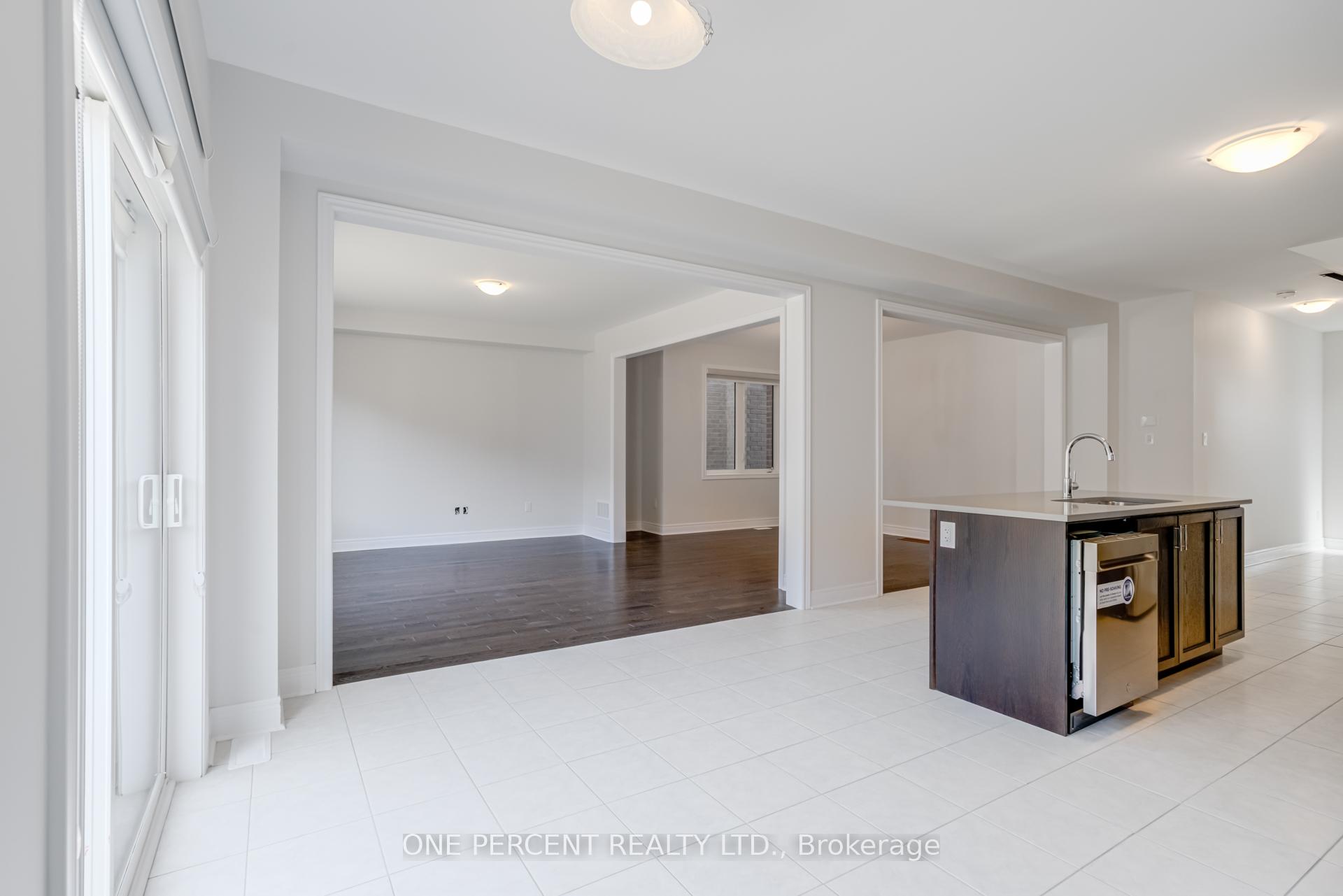 Photo 18 of 18 Lepp Drive, Markham, Middlefield — HOMEH