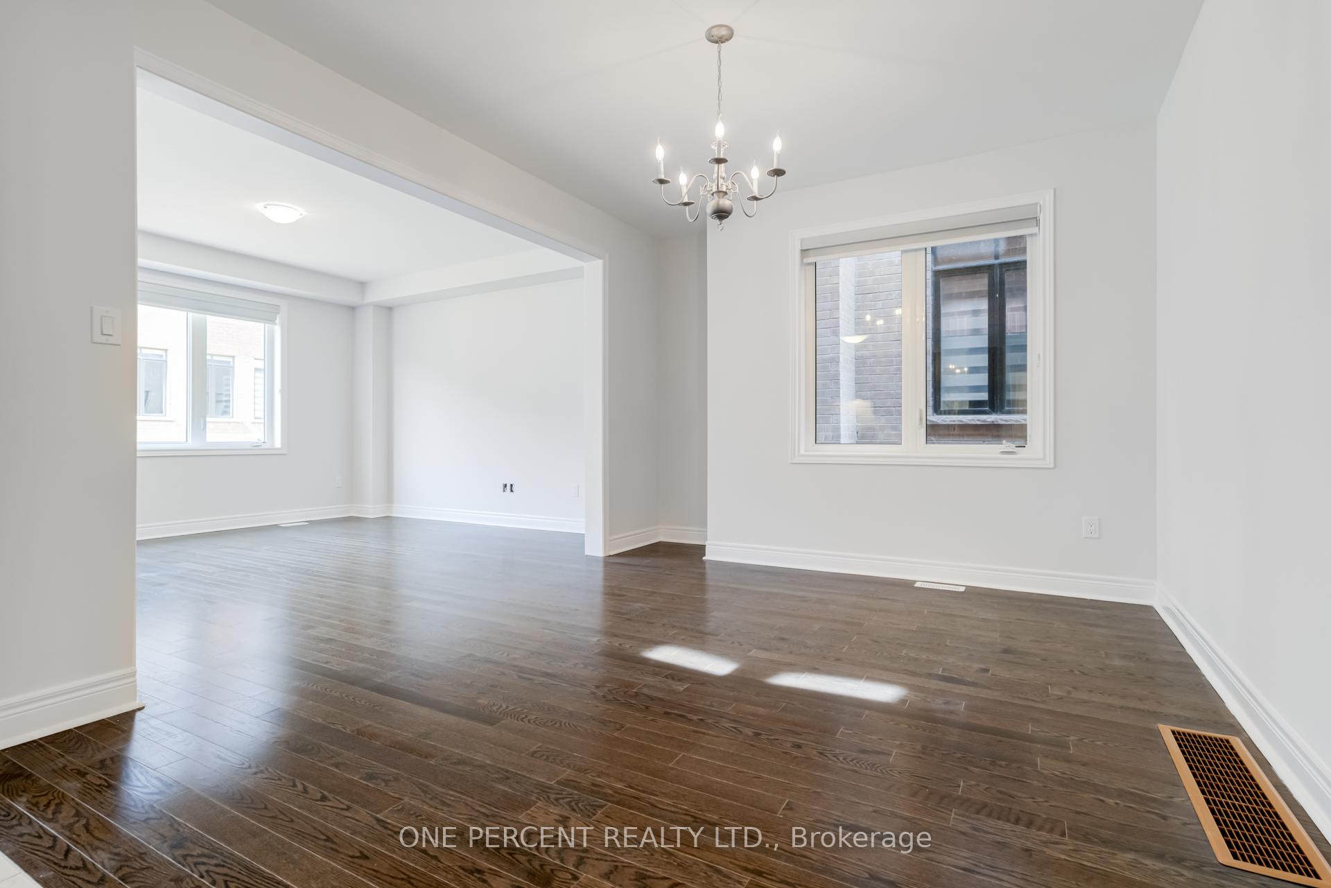 Photo 22 of 18 Lepp Drive, Markham, Middlefield — HOMEH