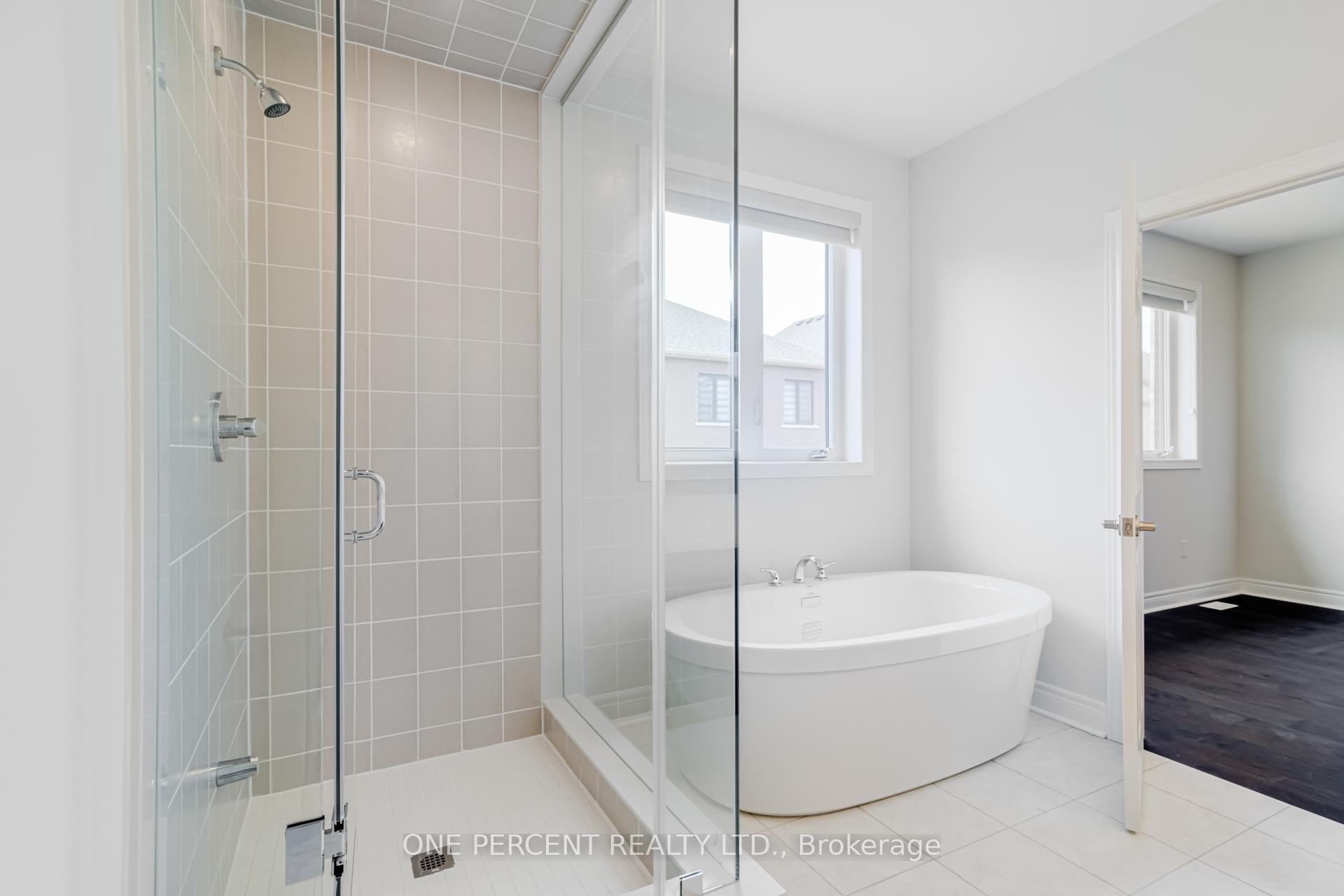 Photo 31 of 18 Lepp Drive, Markham, Middlefield — HOMEH