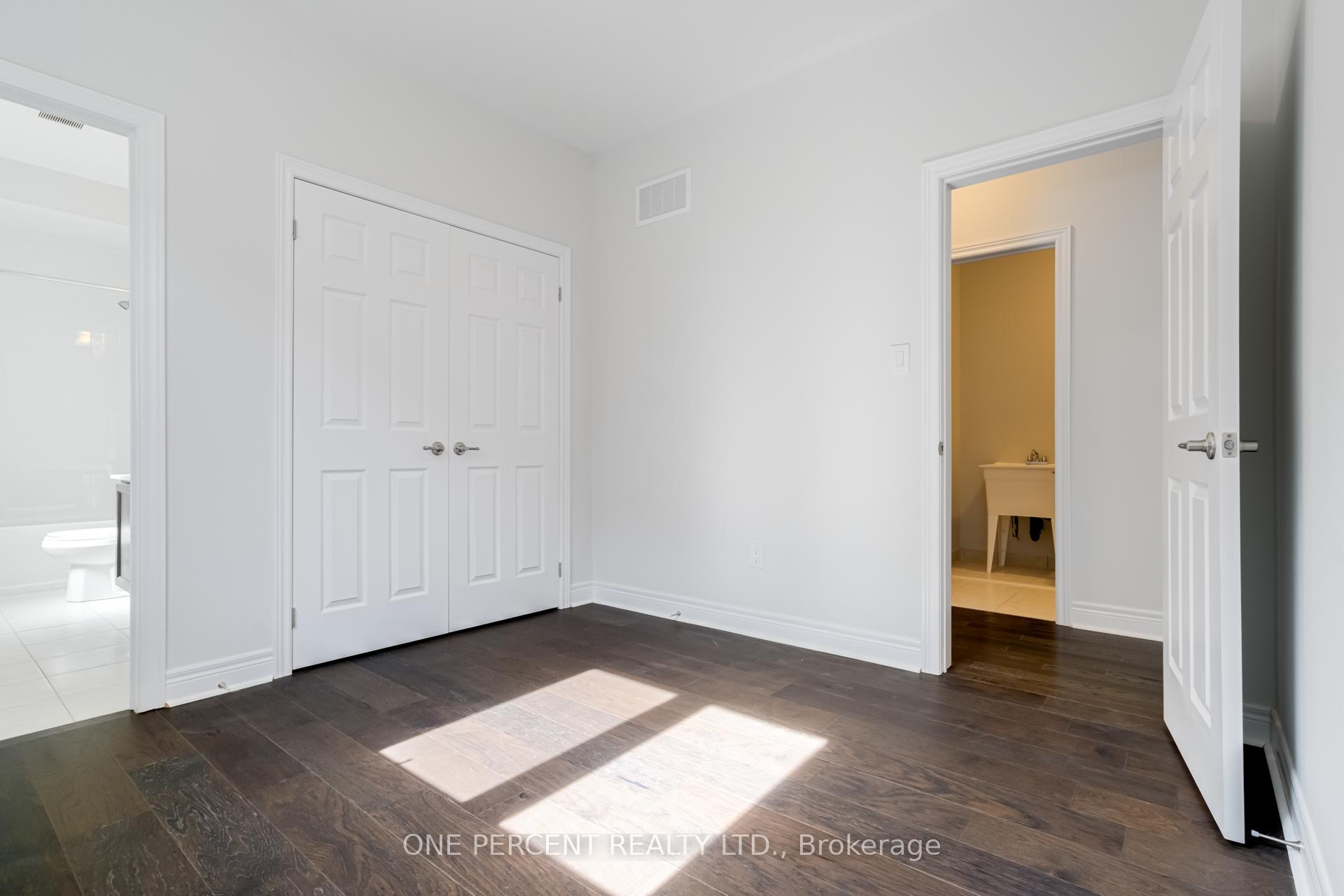 Photo 41 of 18 Lepp Drive, Markham, Middlefield — HOMEH
