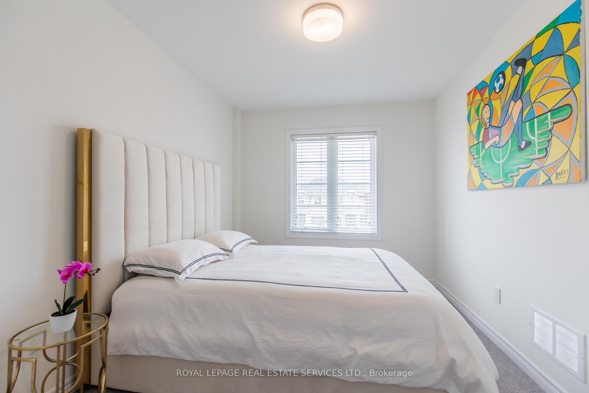 Photo 19 of 1342 Farmstead Drive, Milton, Ford — HOMEH
