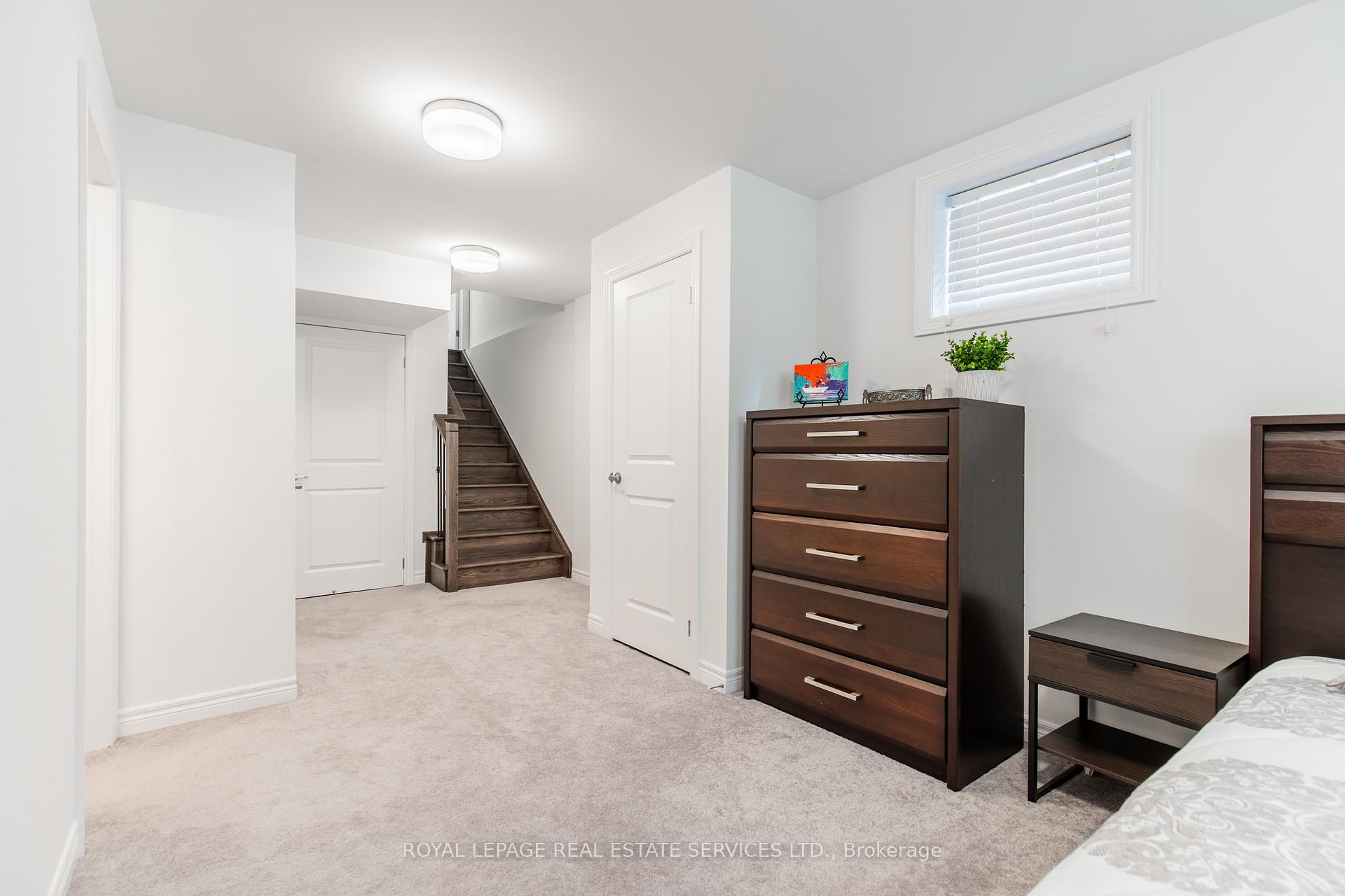 Photo 34 of 1342 Farmstead Drive, Milton, Ford — HOMEH