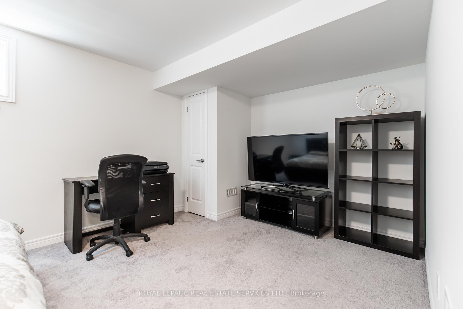 Photo 20 of 1342 Farmstead Drive, Milton, Ford — HOMEH