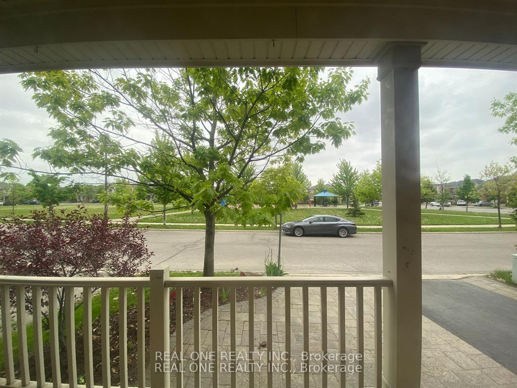 Photo 2 of Unit Basement, 875 Jackman Gate, Milton, Coates — HOMEH