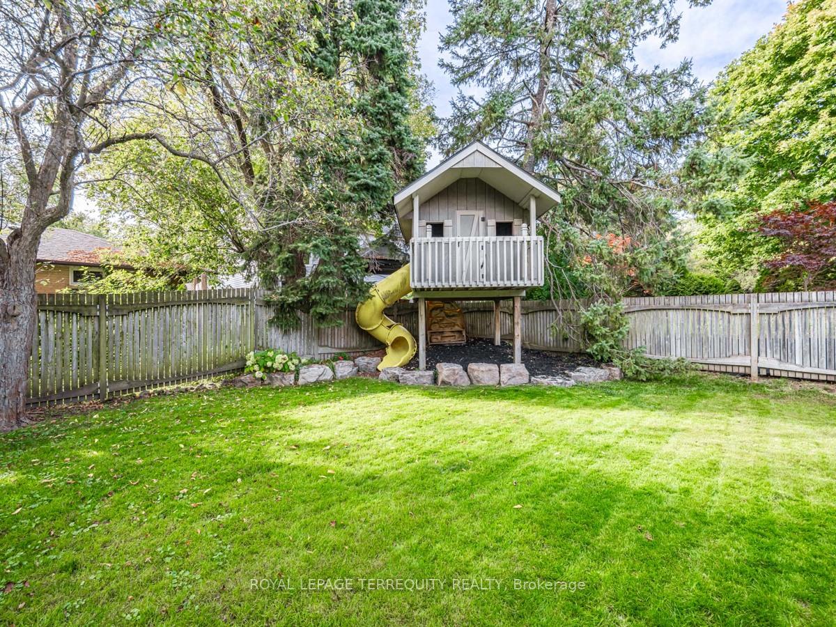 Photo 30 of 8 Arrowflight Drive, Markham, Bullock — HOMEH