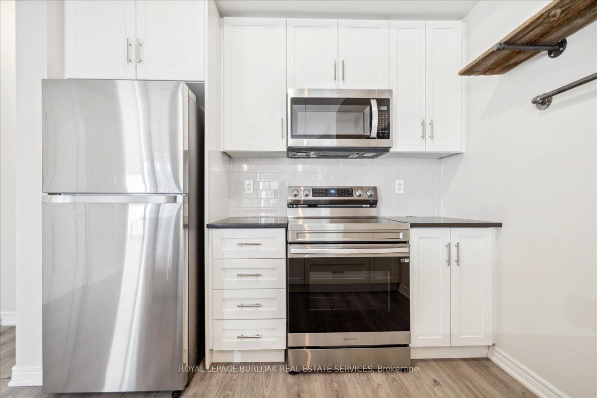 Photo 19 of Unit 28, 288 Glover Road, Hamilton, Fruitland — HOMEH