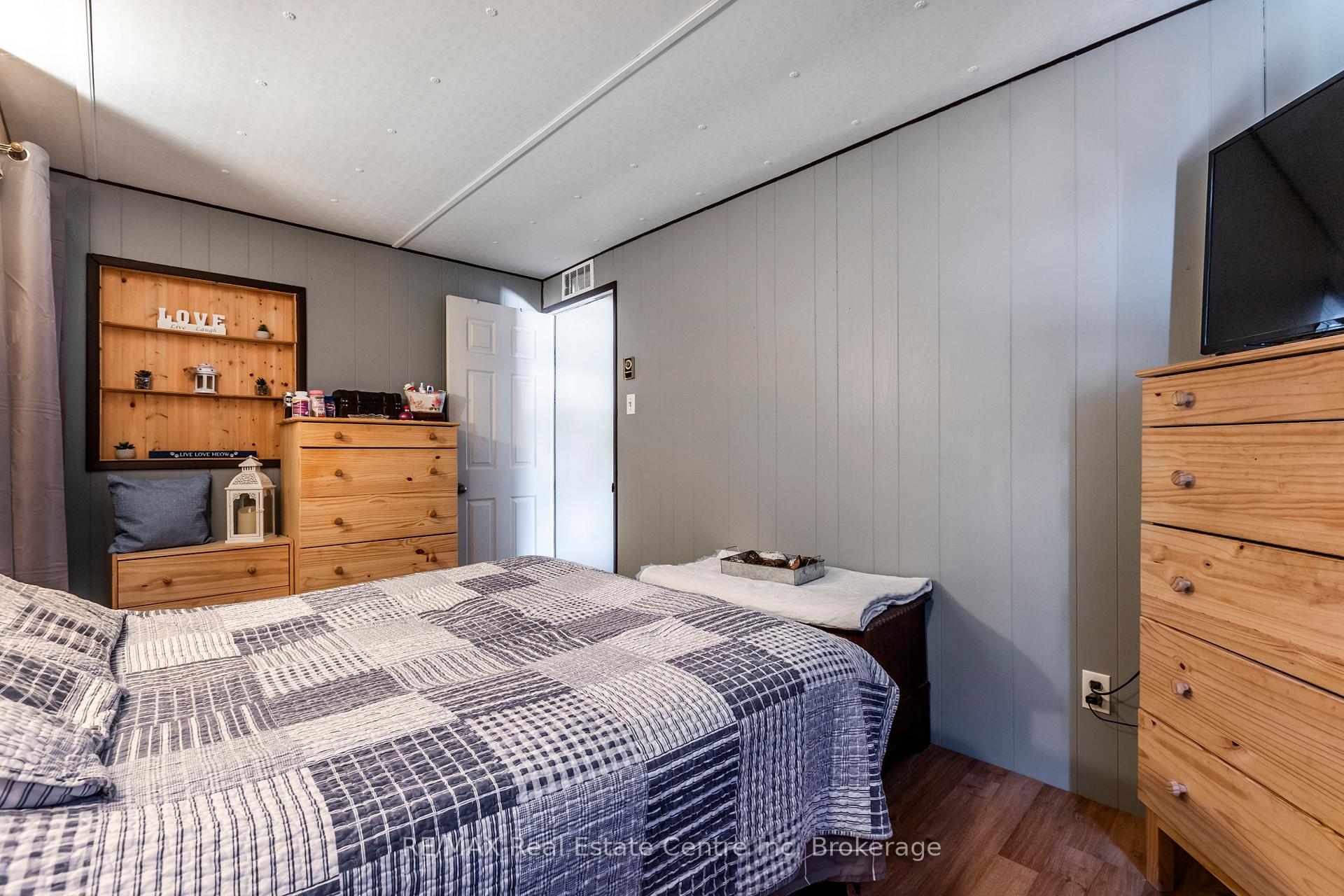 Photo 9 of 9034 Guelph Junction Road, Milton, Rural Milton West — HOMEH