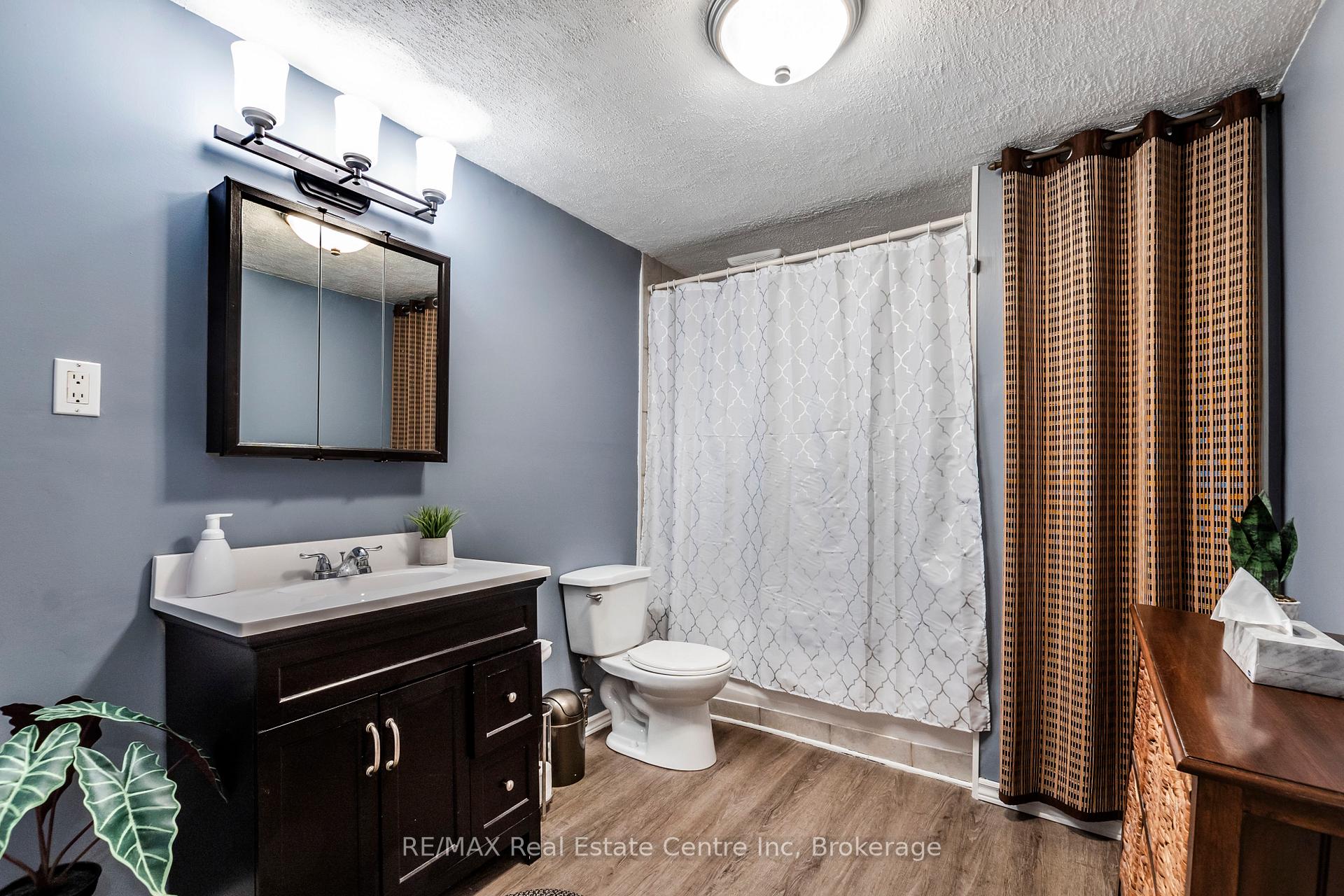 Photo 25 of 9034 Guelph Junction Road, Milton, Rural Milton West — HOMEH