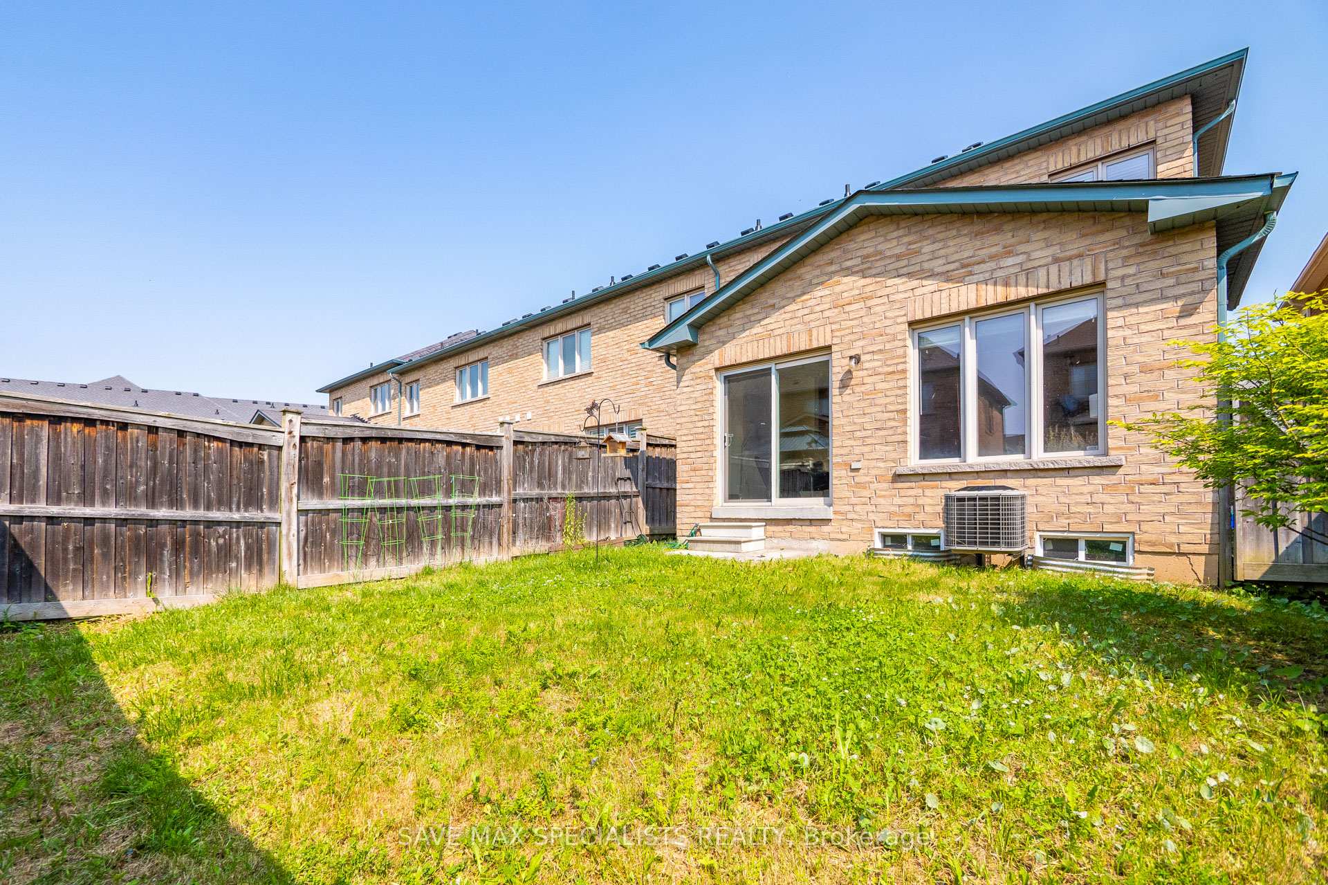 Photo 33 of 123 Weston Drive, Milton, Scott — HOMEH