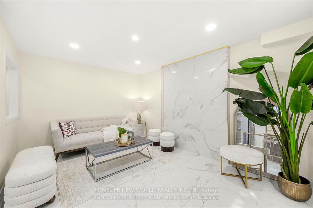 Photo 8 of 46 Summerfeldt Crescent, Markham, Unionville — HOMEH