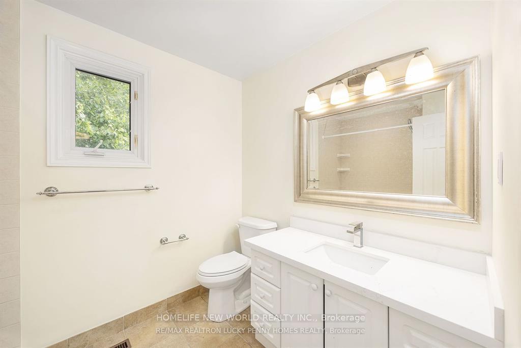 Photo 9 of 46 Summerfeldt Crescent, Markham, Unionville — HOMEH