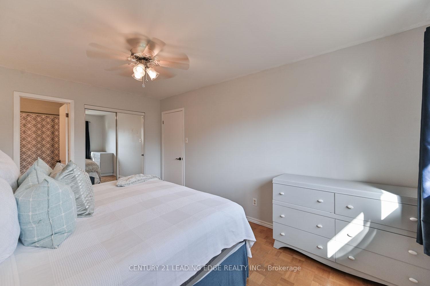 Photo 20 of 8 Sir Brandiles Place, Markham, Markham Village — HOMEH