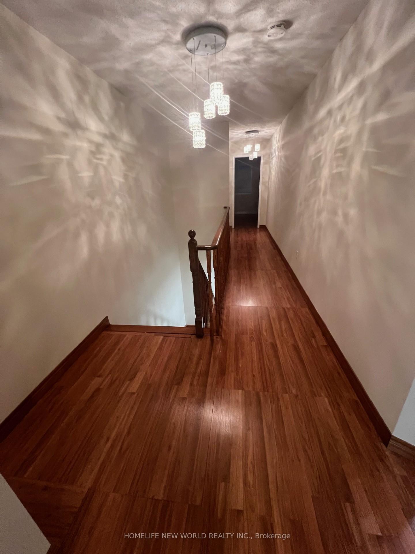 Photo 18 of 131 Ferncliffe Crescent, Markham, Cedarwood — HOMEH