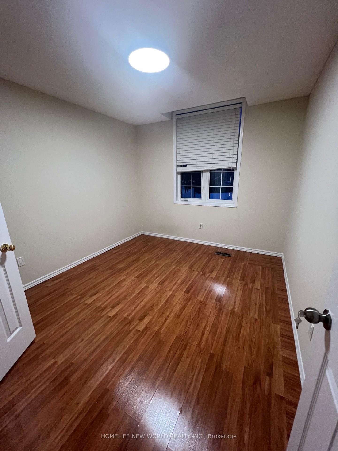 Photo 19 of 131 Ferncliffe Crescent, Markham, Cedarwood — HOMEH