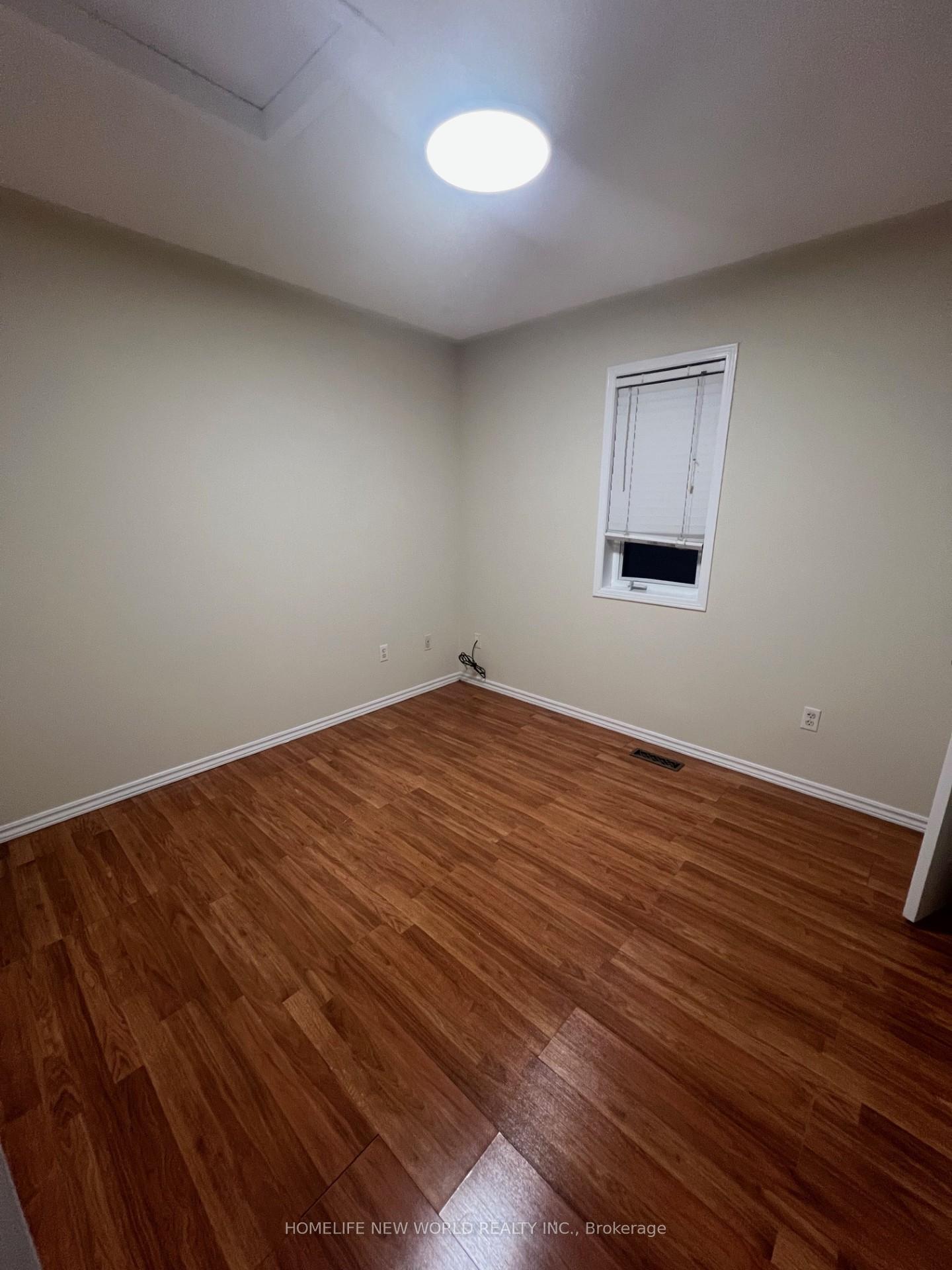 Photo 20 of 131 Ferncliffe Crescent, Markham, Cedarwood — HOMEH