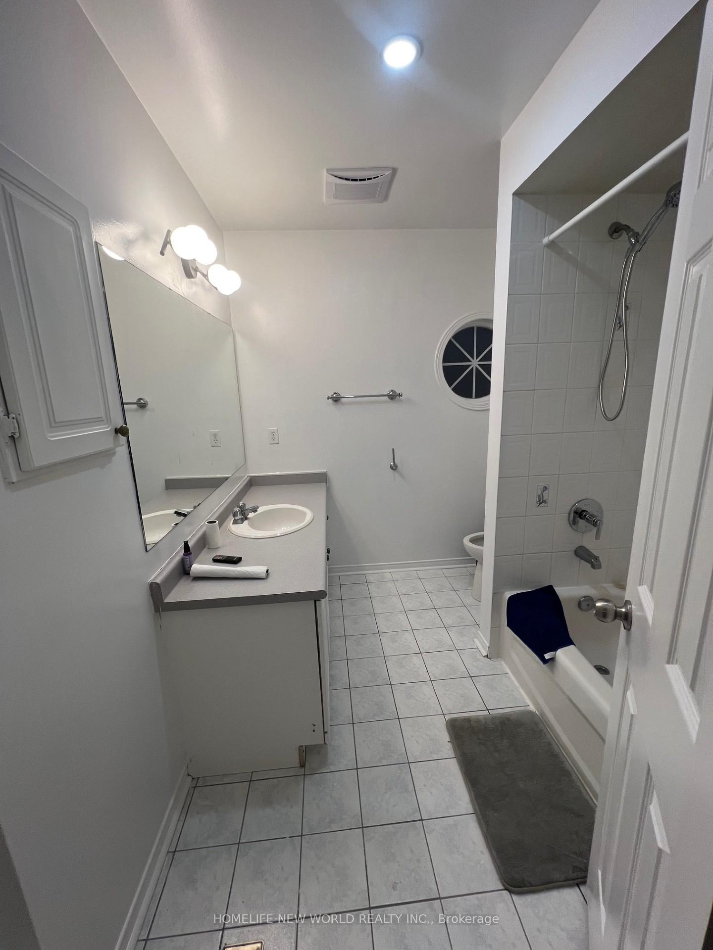 Photo 21 of 131 Ferncliffe Crescent, Markham, Cedarwood — HOMEH