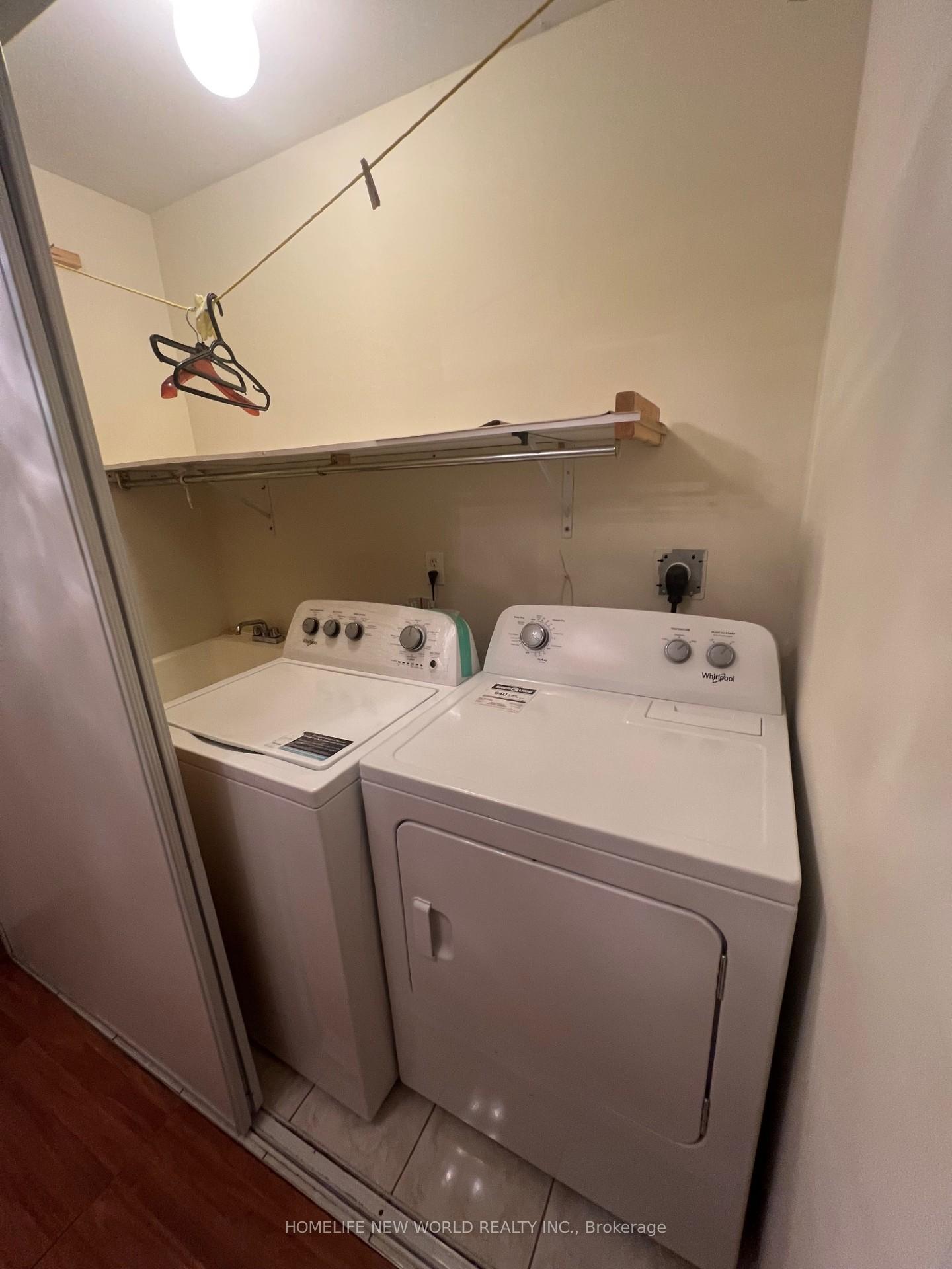 Photo 22 of 131 Ferncliffe Crescent, Markham, Cedarwood — HOMEH