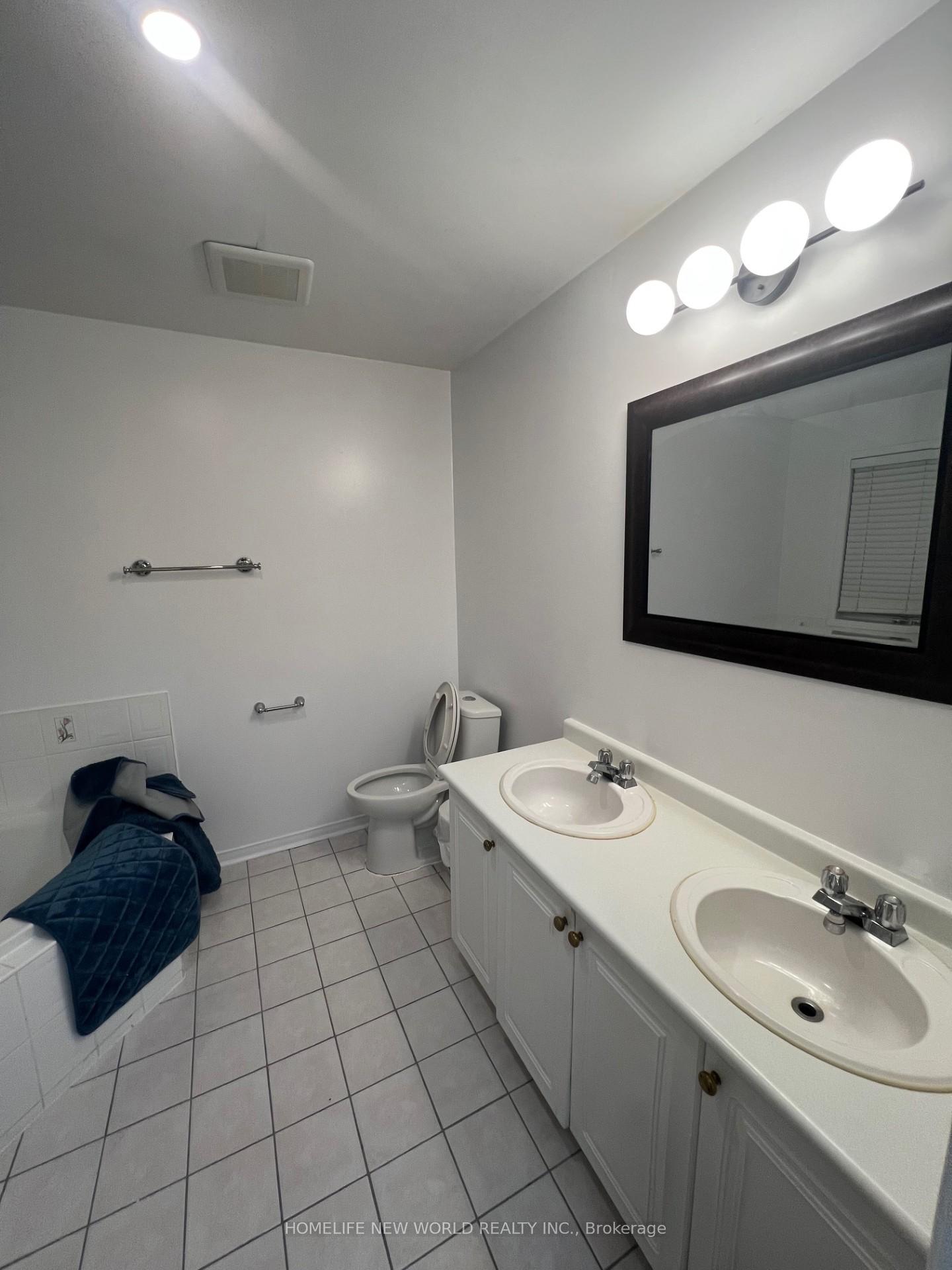 Photo 25 of 131 Ferncliffe Crescent, Markham, Cedarwood — HOMEH