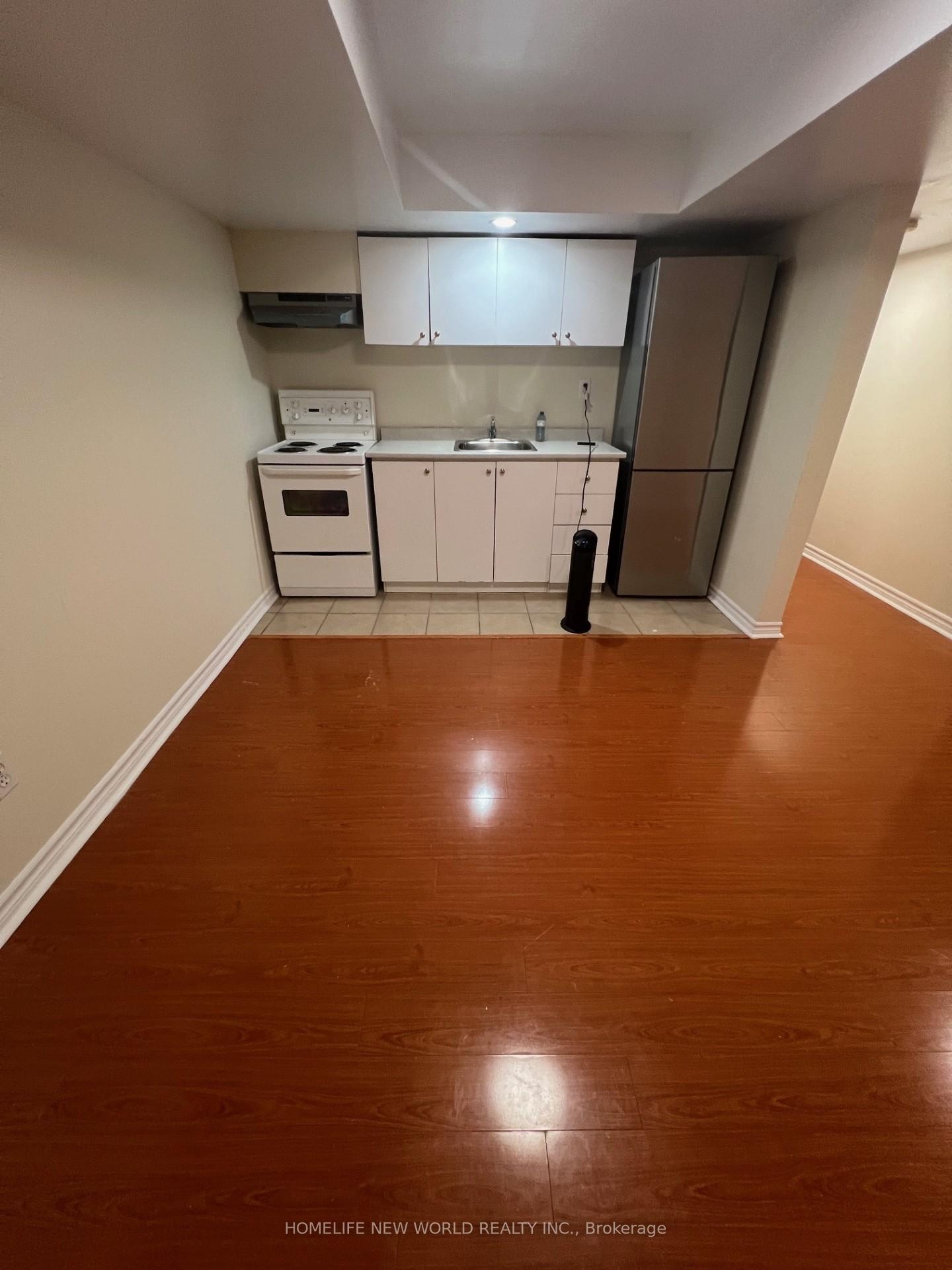 Photo 31 of 131 Ferncliffe Crescent, Markham, Cedarwood — HOMEH