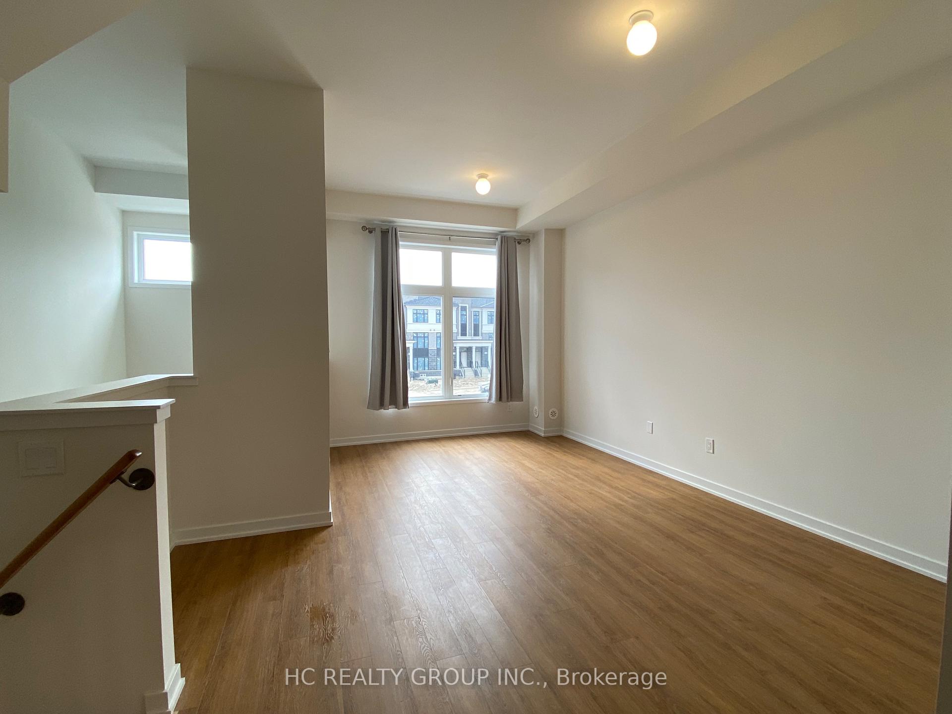 Photo 3 of 19 Armillo Place, Markham, Wismer — HOMEH