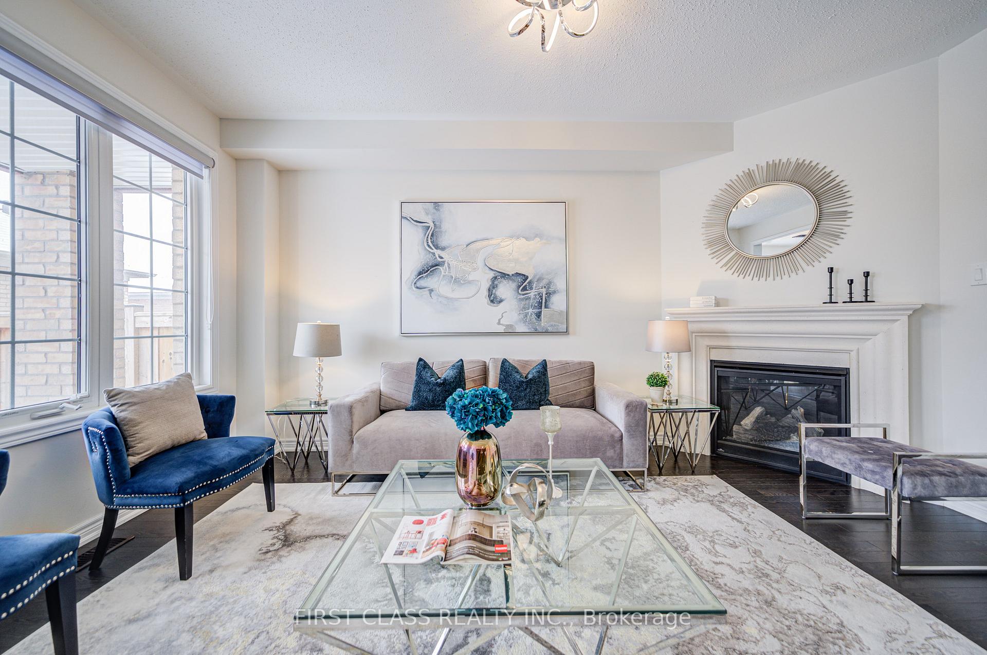 Photo 3 of 9 Gordon Landon Drive, Markham, Cornell — HOMEH